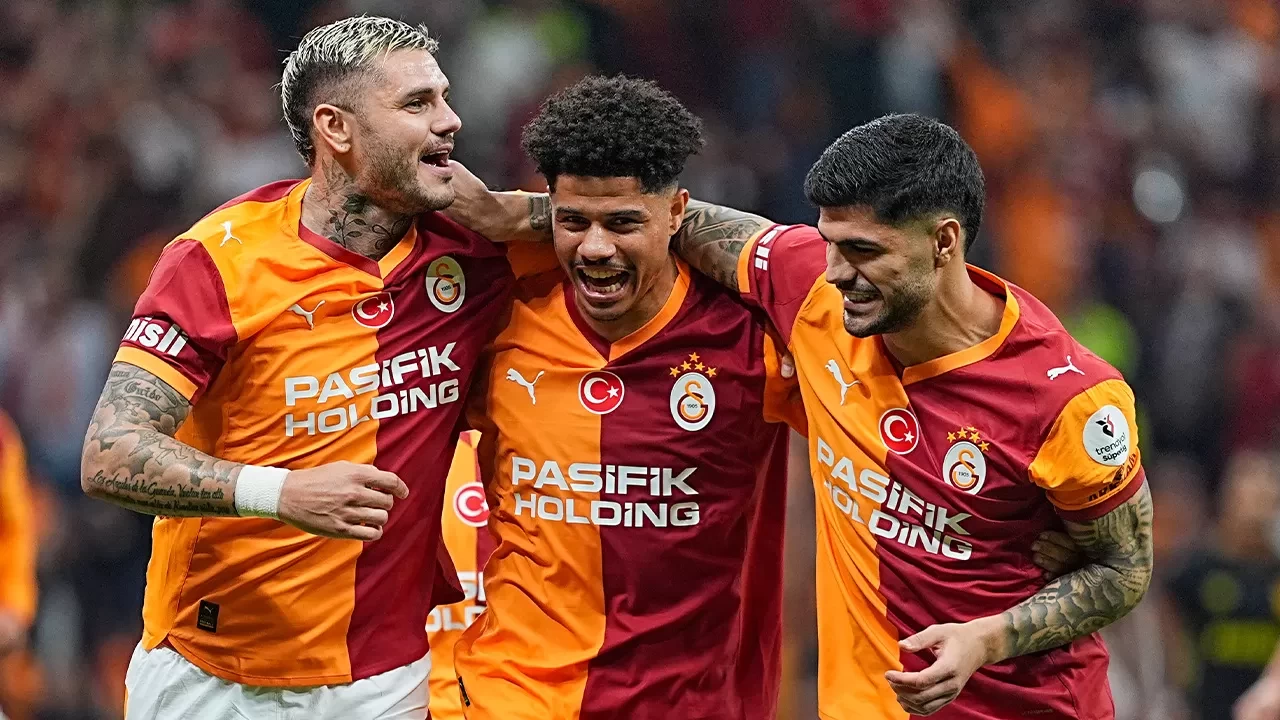 Galatasaray, evinde geriden gelip kazandı | Süper Lig'de Galatasaray 3-1 Göztepe