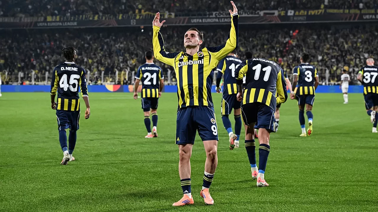 Fenerbahçe, UEFA Avrupa Ligi'nde Stuttgart'ı tek golle geçti