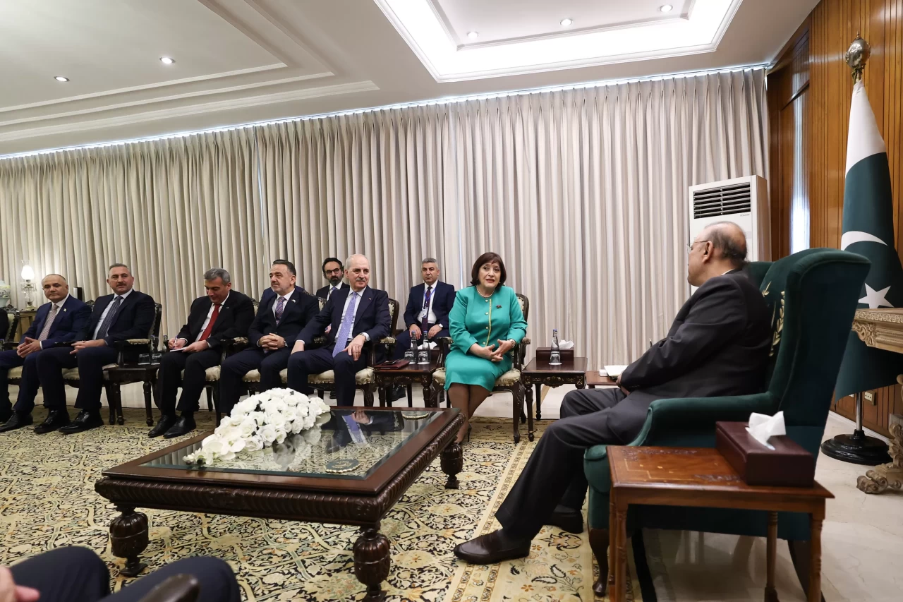 TBMM Başkanı Kurtulmuş, Pakistan Cumhurbaşkanı Zerdari ile görüştü