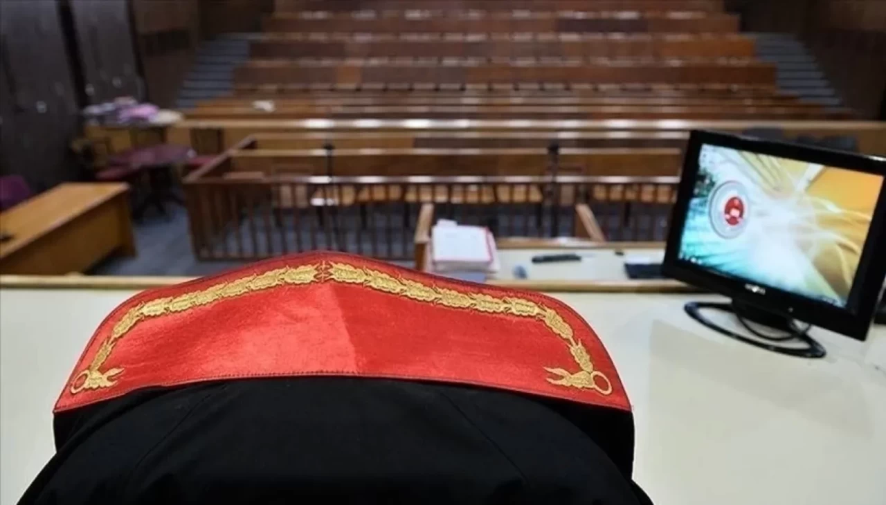 Yenidoğan davasında yeni gelişme: Ameliyatta ölümüne sebep olduğu kadın için yasaklı doktora 33 yıla kadar hapis istemi