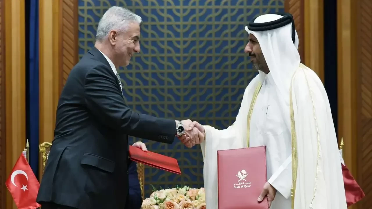 Ticaret Bakanı Bolat'tan önemli adım: Türkiye-Katar ortaklığı Doha'da güçlenecek
