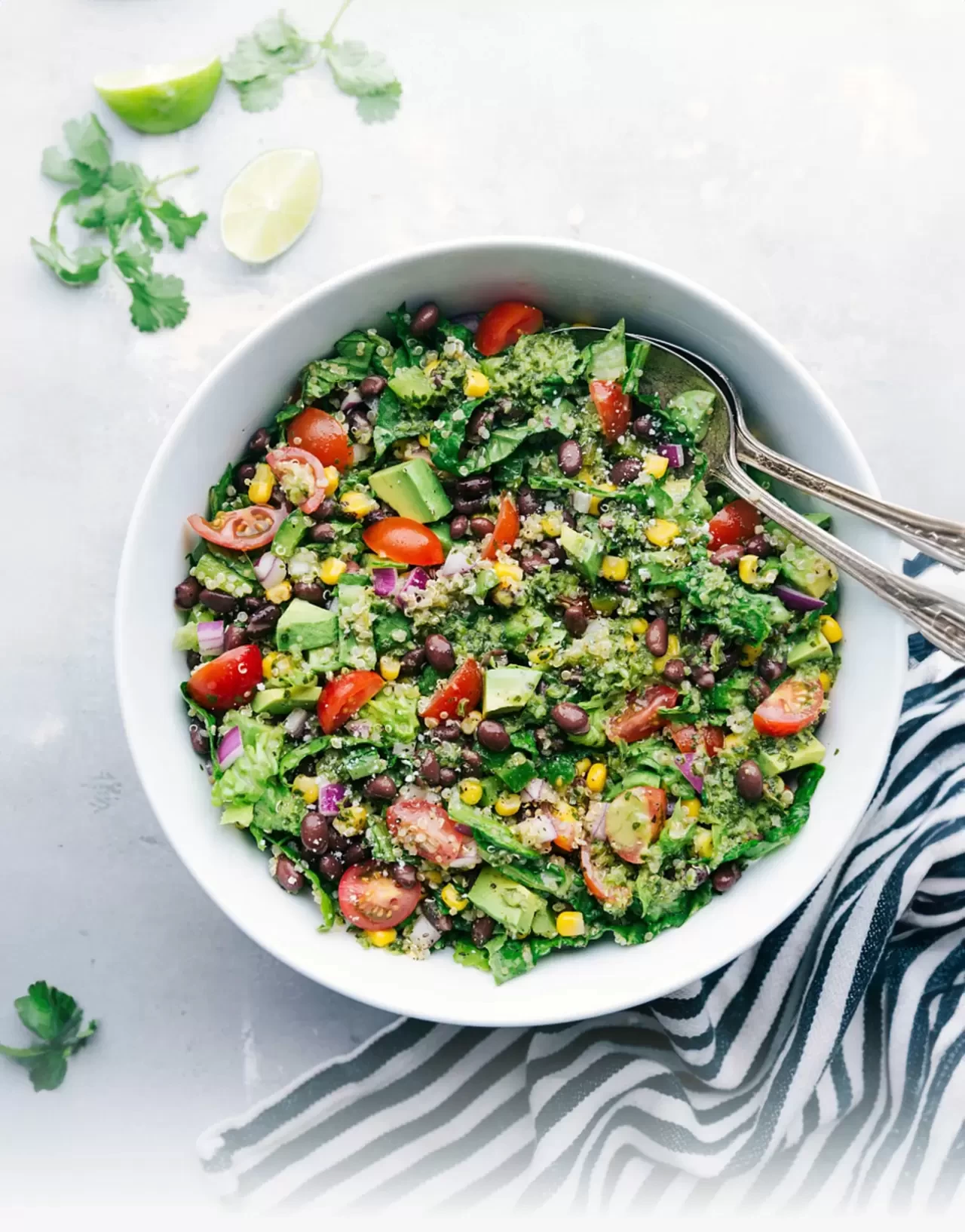 Kinoa Kaç Kalori? Salatası, Köftesi ve Kısırı Kalori Değerleri