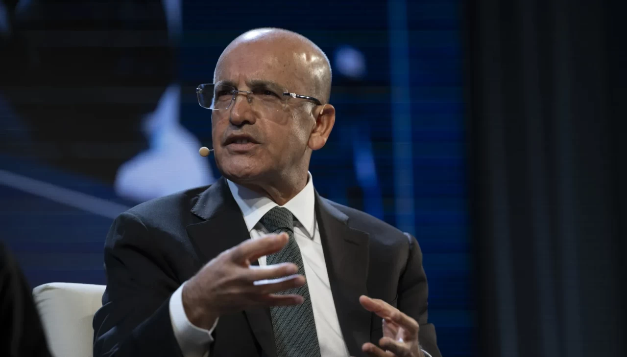 Enflasyonda umut veren açıklama! Bakan Şimşek tarih verdi: Tek haneyi göreceğiz