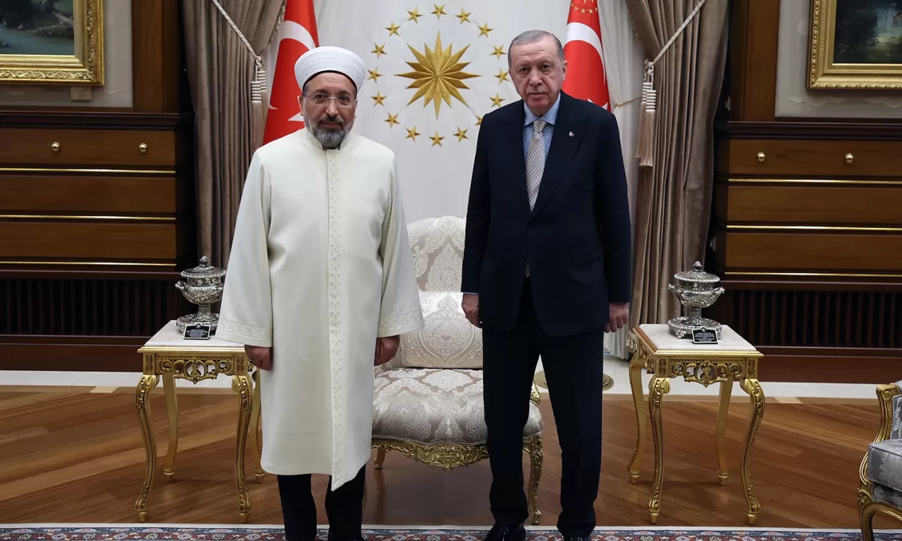 Cumhurbaşkanı Erdoğan, Diyanet İşleri Başkanı Arpaguş'u kabul etti