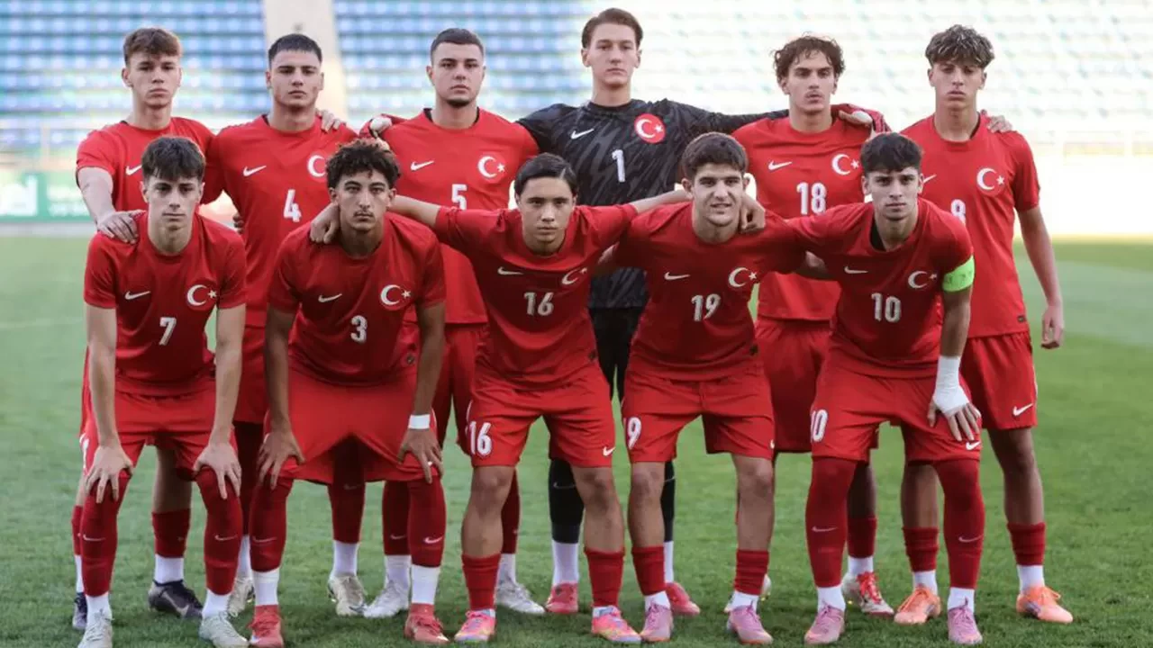 U17 Milliler Özbekistan deplasmanında galibiyeti kaçırdı