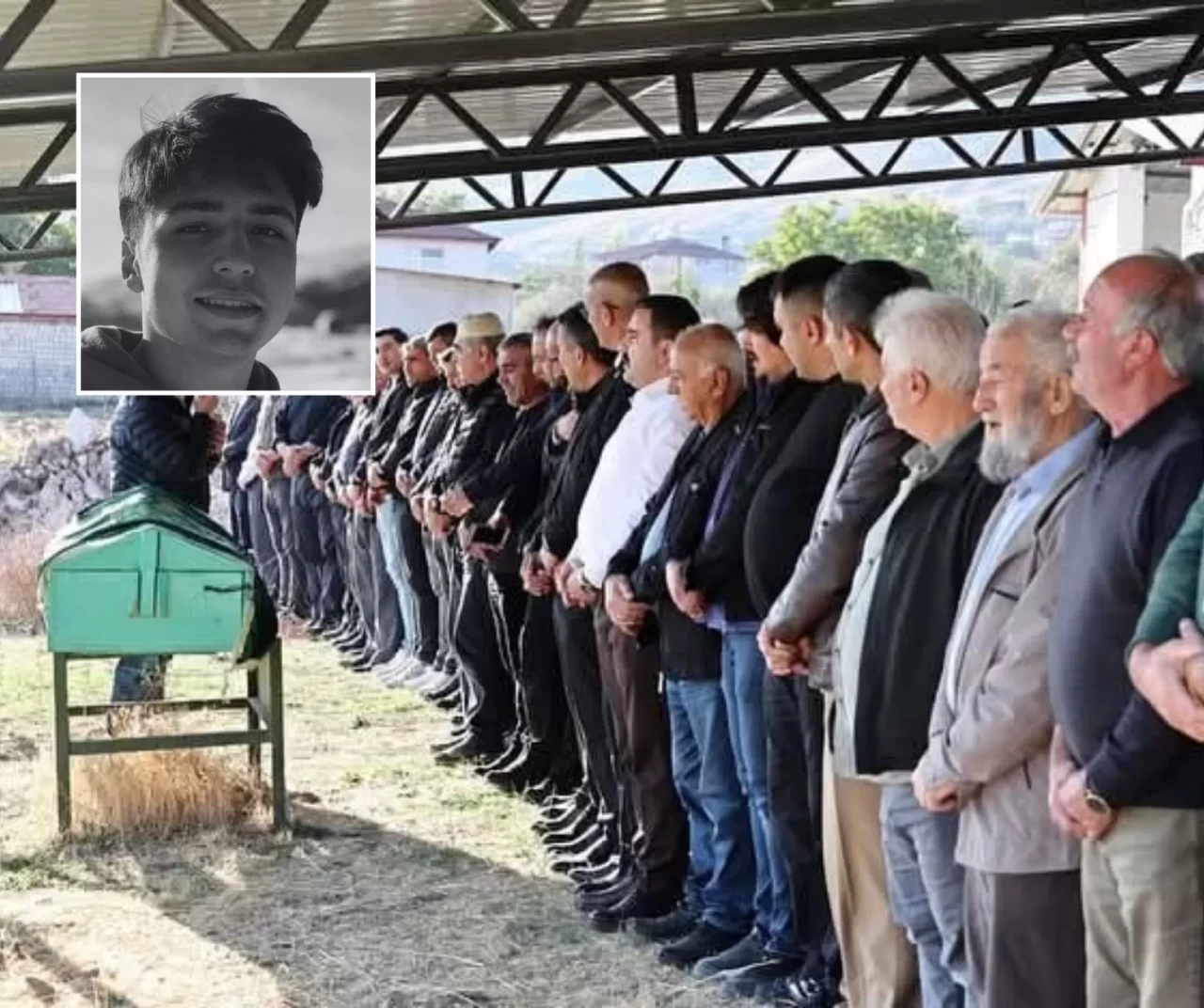 Ordu’da halı sahada kalp krizi geçiren üniversiteli hayatını kaybetti