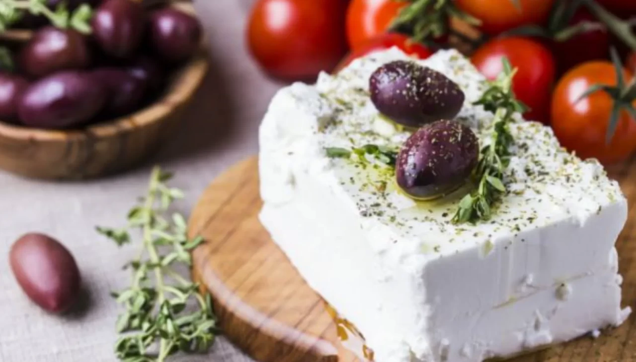 Her gün yiyoruz ama zehir etkisi gösteriyor! Peynirdeki 7 ölümcül hata