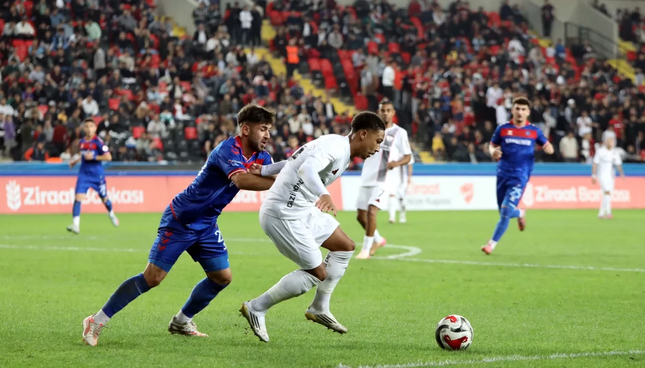 Gaziantep FK, Karabük İdmanyurdu’nu 2-0 mağlup ederek tur atladı