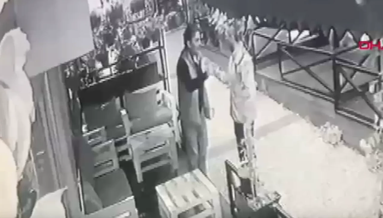 Bursa’da alkollü içecek tartışması kanlı bitti: 4 yaralı