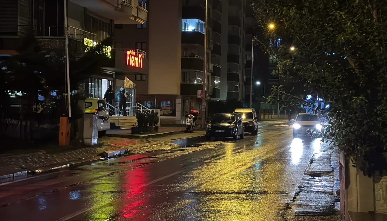 Samsun’da otomobilde tartışma kanlı bitti: Arkadaşını bıçakladı