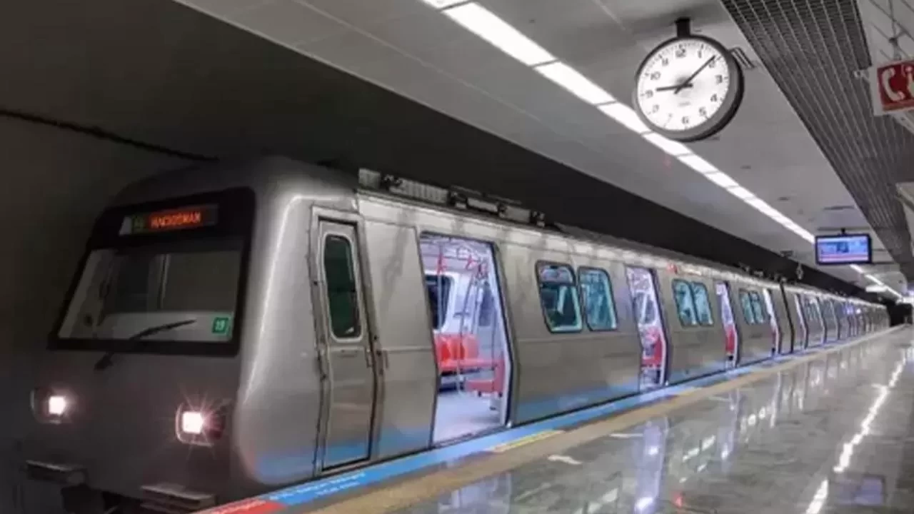 İstanbul'da İBB'ye bağlı metrolarda fazla valiz için ilave ücret alınacak