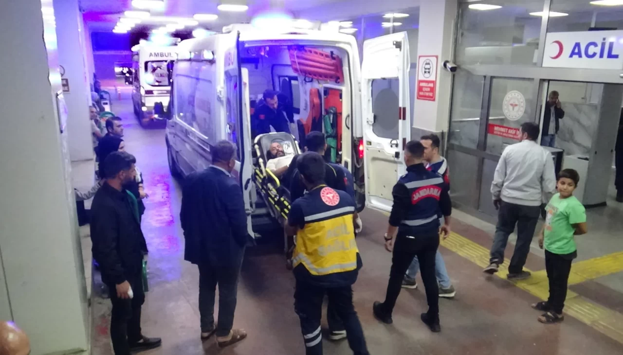 Şanlıurfa cezaevinde 18 hükümlü zehirlenme şüphesiyle hastaneye kaldırıldı