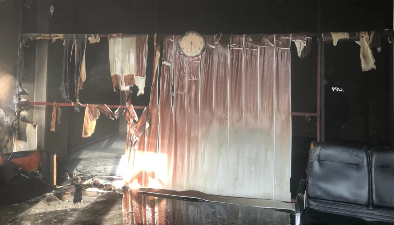 Aydın’da iş yerinde korkutan yangın: Bina kullanılamaz hale geldi