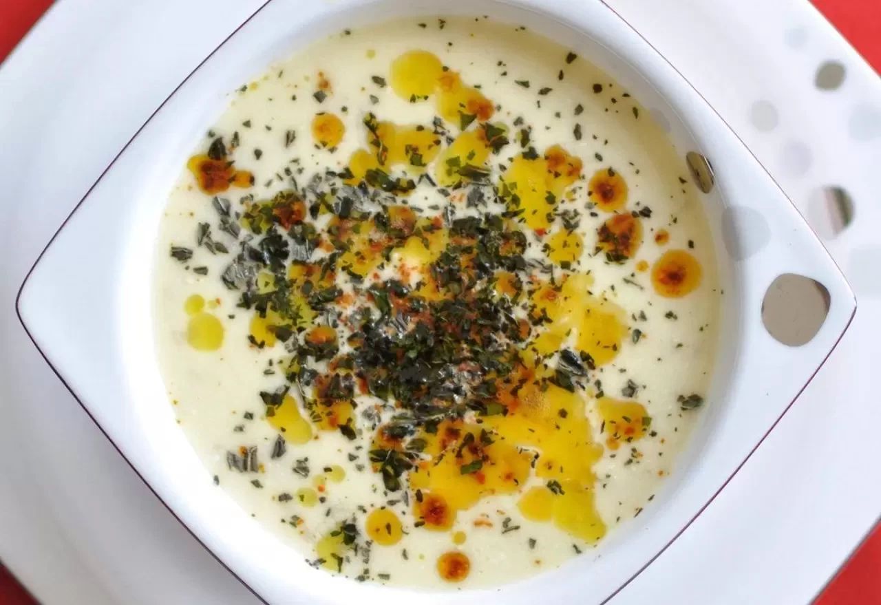 Yayla Çorbası Kaç Kalori? Besin Değeri ve Diyette Tüketimi