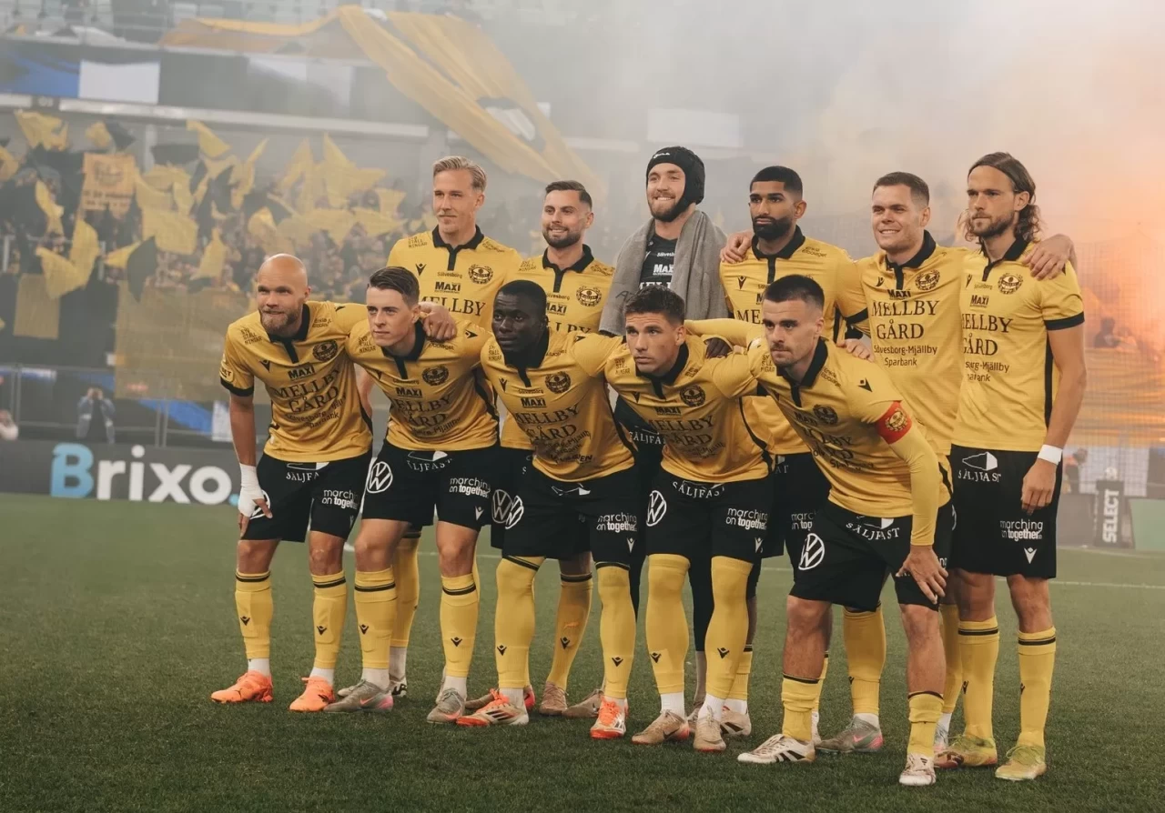 Balıkçı köyü takımı Mjallby, İsveç Ligi şampiyonu oldu