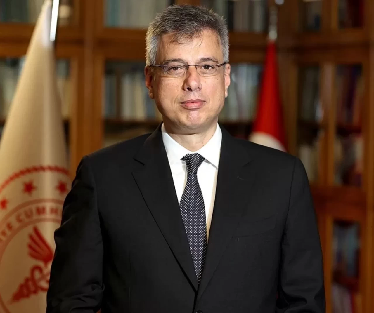 Sağlık Bakanı Memişoğlu, Antalya’da Aksu Aile Sağlığı Merkezi'ni ziyaret etti