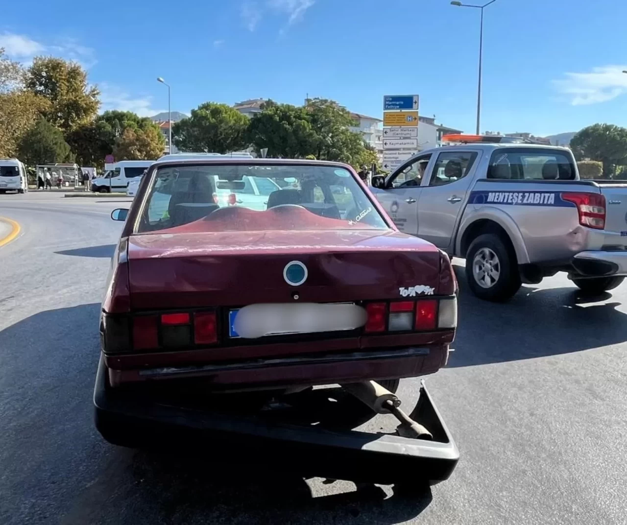 Muğla Menteşe Adliye Kavşağı’nda zincirleme trafik kazası