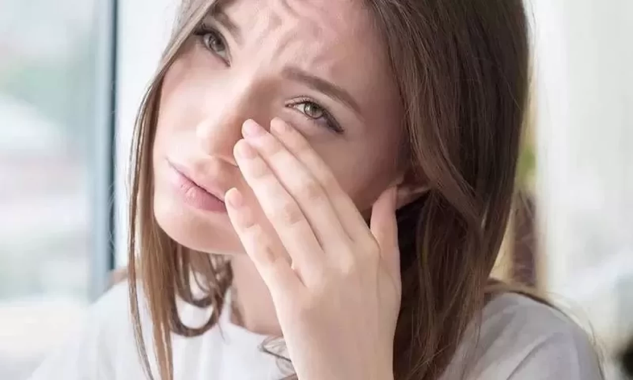 Kirpikleriniz tehlikede! Güzellik ürünleri fark etmeden kirpik dökülmesine yol açıyor