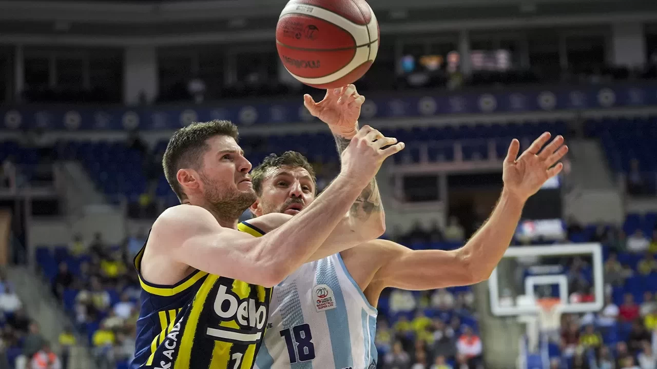 Fenerbahçe Erkek Basketbol Takımı, evinde Türk Telekom’u devirdi | Maç Sonucu: Fenerbahçe 92-84 Türk Telekom