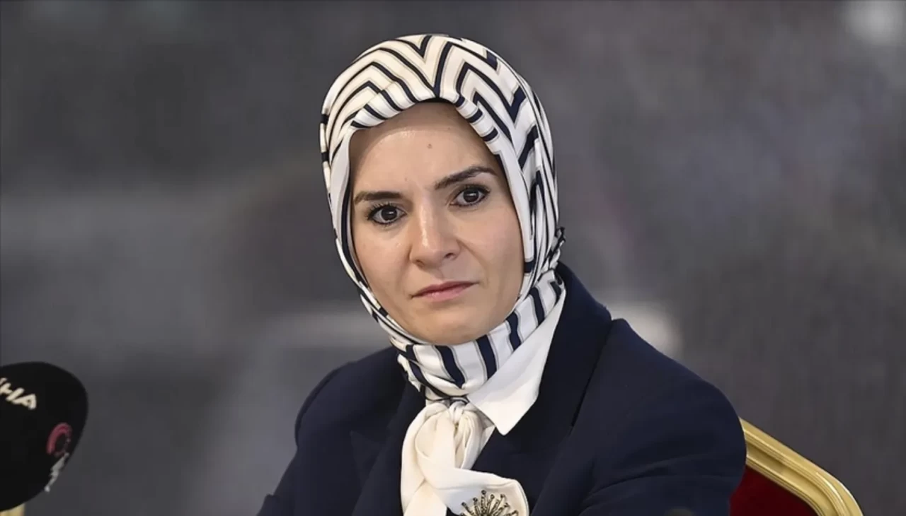 Aile ve Sosyal Hizmetler Bakanı Mahinur Özdemir Göktaş: Güçlü ekonomi, güçlü aile yapısıyla mümkündür