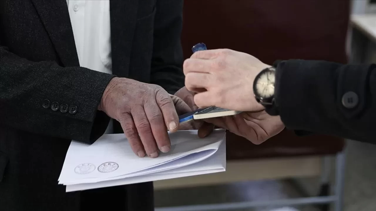 KKTC, cumhurbaşkanı seçimi için sandığa gidiyor