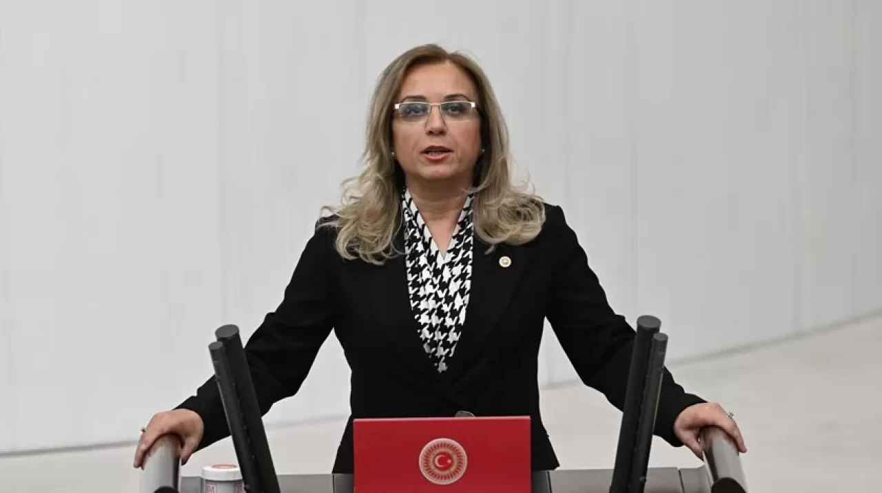 MHP’li Kılıç’tan Azerbaycan’a Bağımsızlık Günü mesajı: “Bir millet, iki devlet anlayışı ortak geleceğimizin teminatıdır”