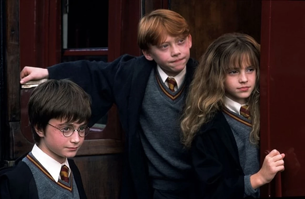 Harry Potter dizisinden şok spoiler! Hogwarts Kalesi paylaşımı sosyal medyayı çalkaladı!