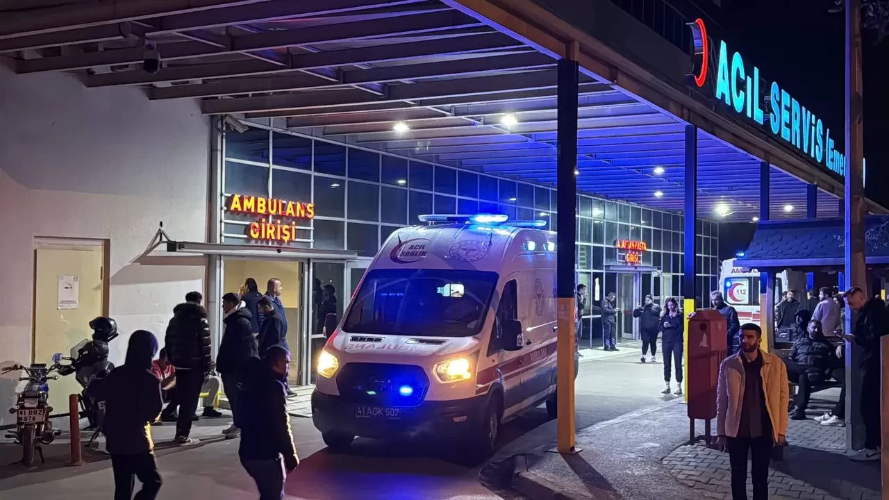 Kocaeli'de sokakta merdivenden düşen 9 yaşındaki çocuk öldü