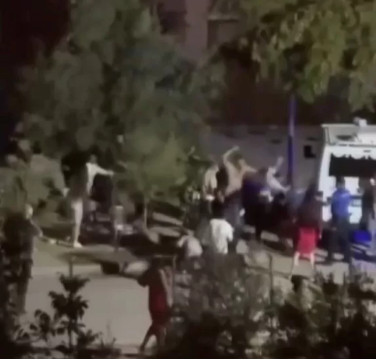 Kına gecesinde kavga: Müzisyen darbedildi