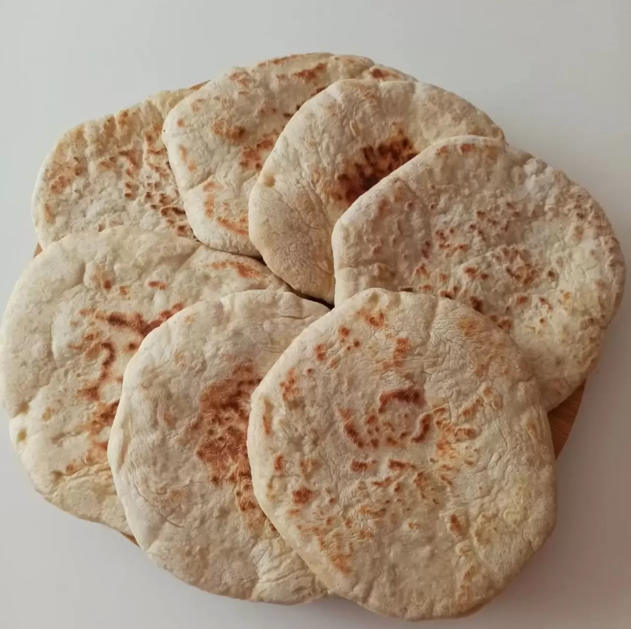 Bazlama Kaç Kalori? Diyette Tüketilebilir mi?