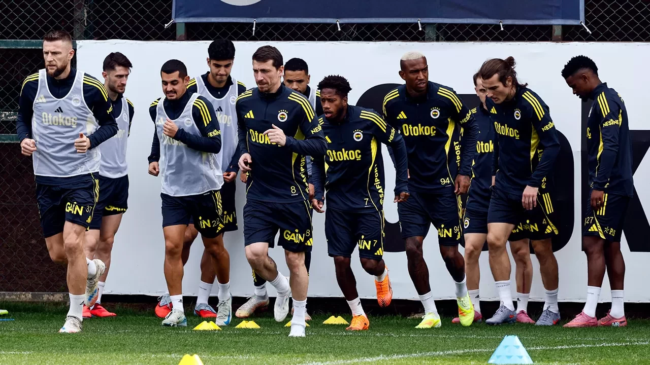 Fenerbahçe, Fatih Karagümrük maçı hazırlıklarını sürdürüyor