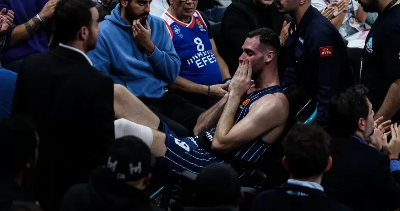 Anadolu Efesli Georgios Papagiannis ameliyat edildi