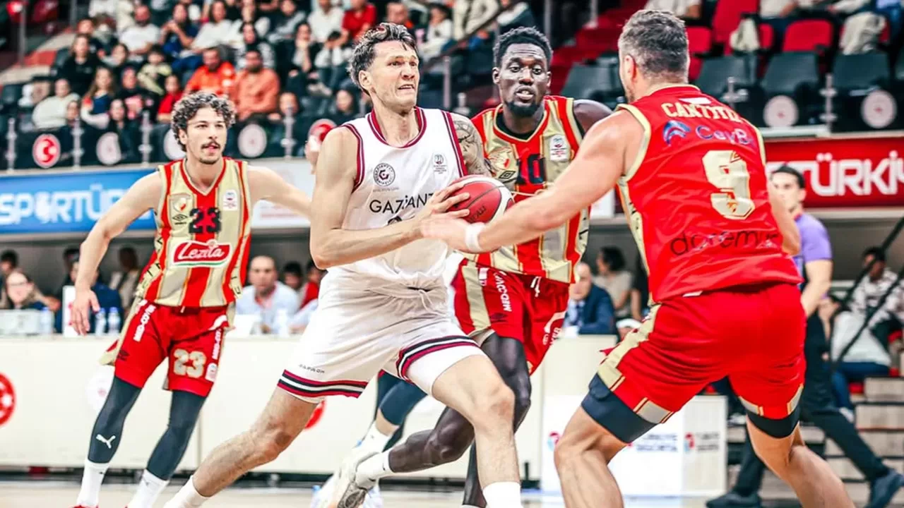 Türkiye Basketbol Ligi’nde 4. hafta sona erdi