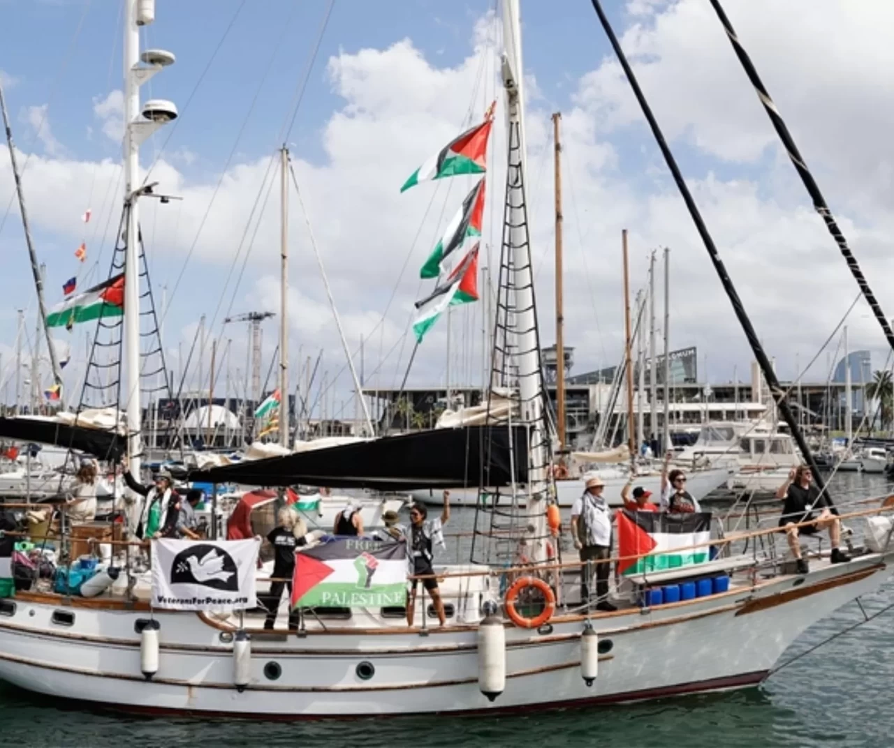 Dışişleri Bakanlığı kaynakları: '36 Türk vatandaşı taşıyan uçak İstanbul’a geliyor'