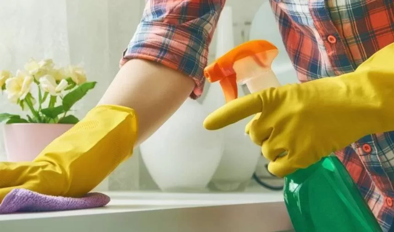 “Birazdan sizdeyiz” diyen misafirler için hızlı temizlik formülü