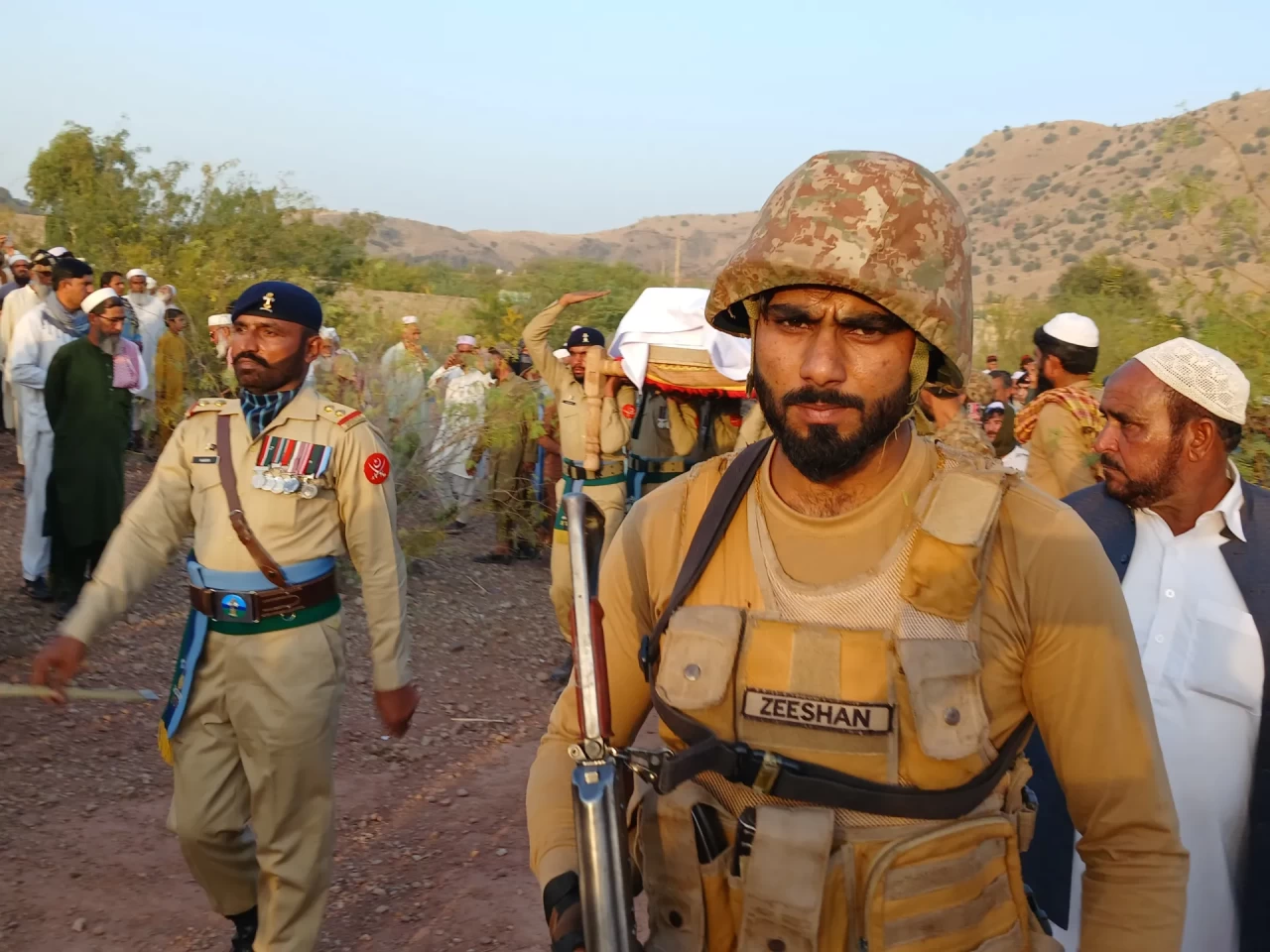 Pakistan resti çekti: Afganistan yönetimi savaş isterse buna hazırız