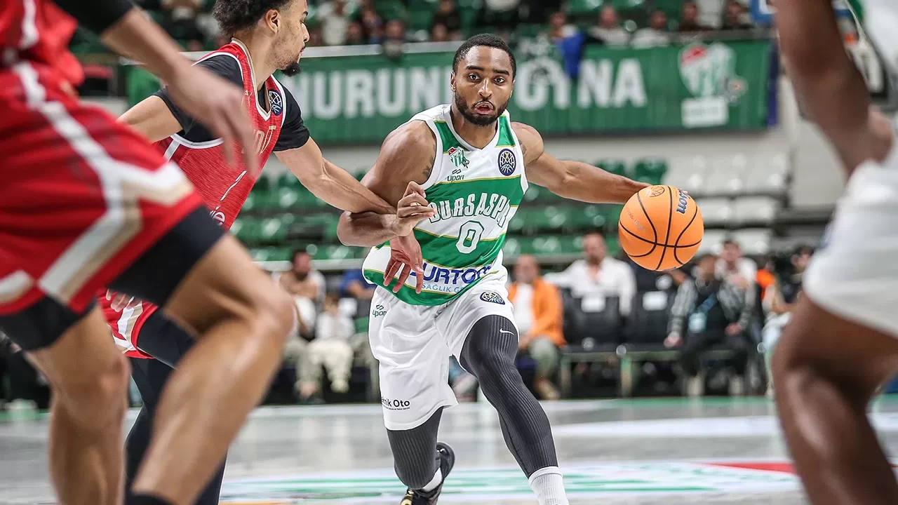 Bursaspor Basketbol evinde Cholet Basket’e takıldı | Maç Sonucu Bursaspor 72-84 Cholet