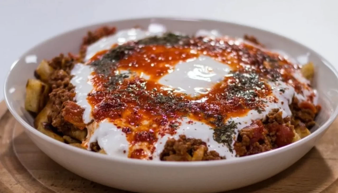 Gaziantep’in unutulmuş sıcak lezzeti! Tereyağlı biberli ekmek kebabı tarifi