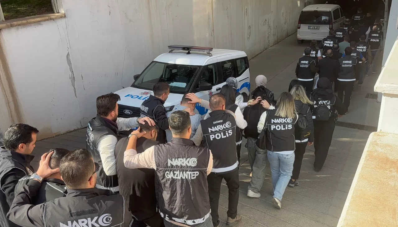 Gaziantep’te zehir operasyonu: 16 tutuklama, 183 bin hap ele geçirildi!