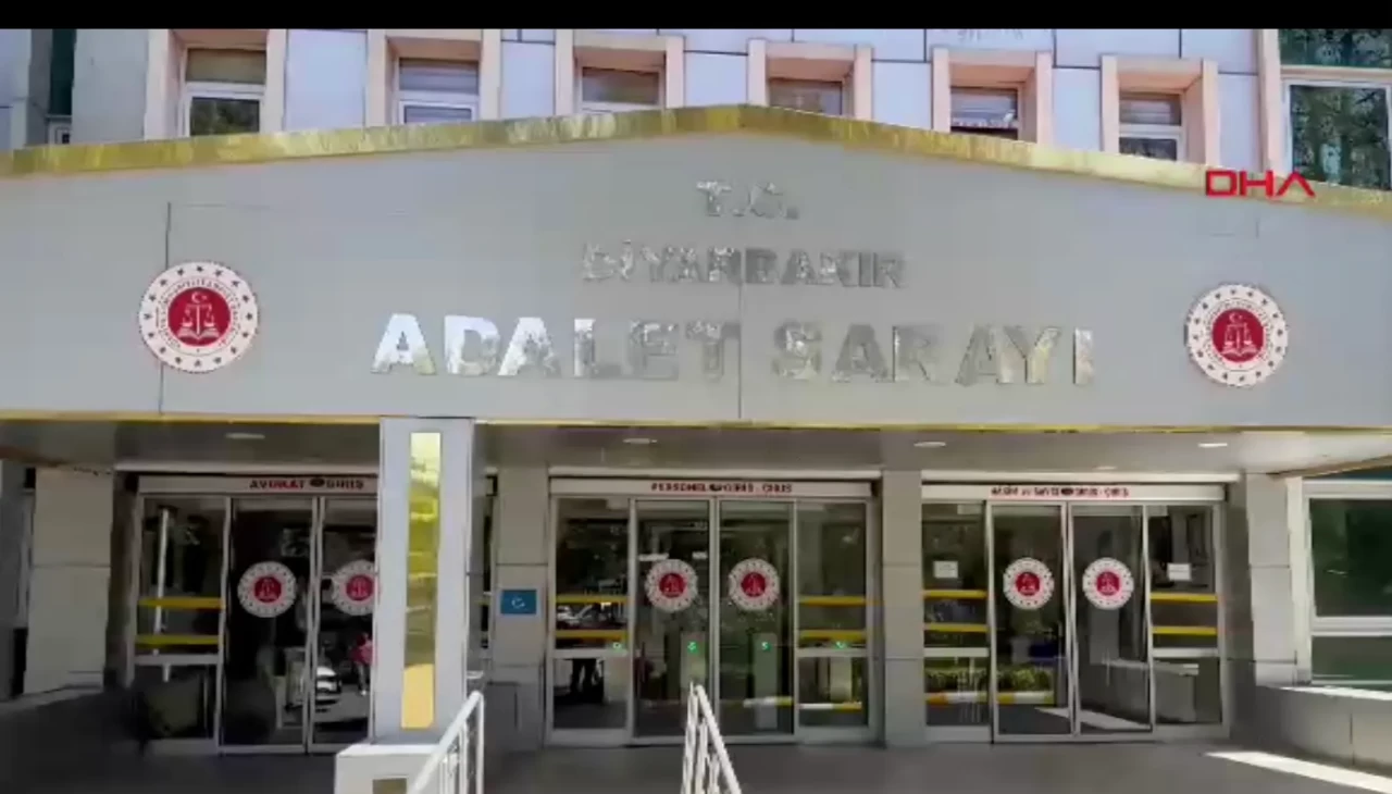 Diyarbakır’da akraba kavgası: Silahlar çekildi, 1 ölü 1 ağır yaralı