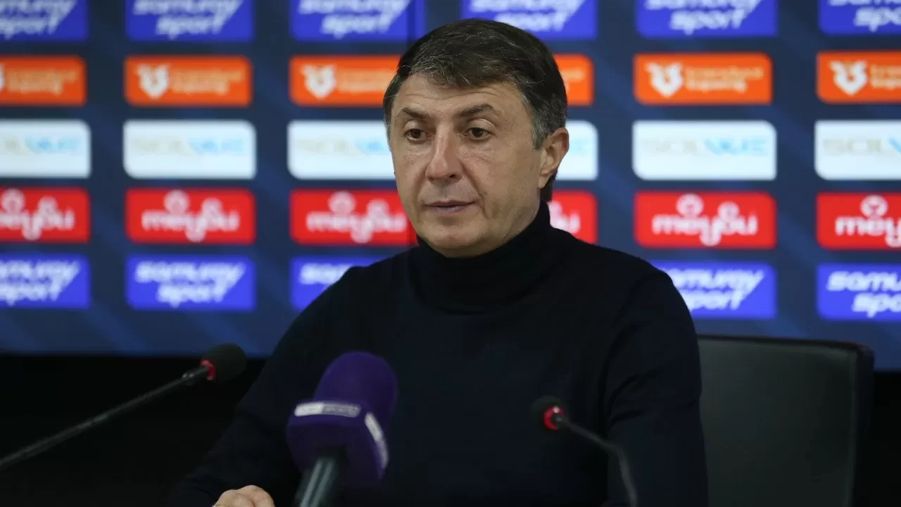 Şota Arveladze: “Çok kötü bir üçüncü gol yedik”