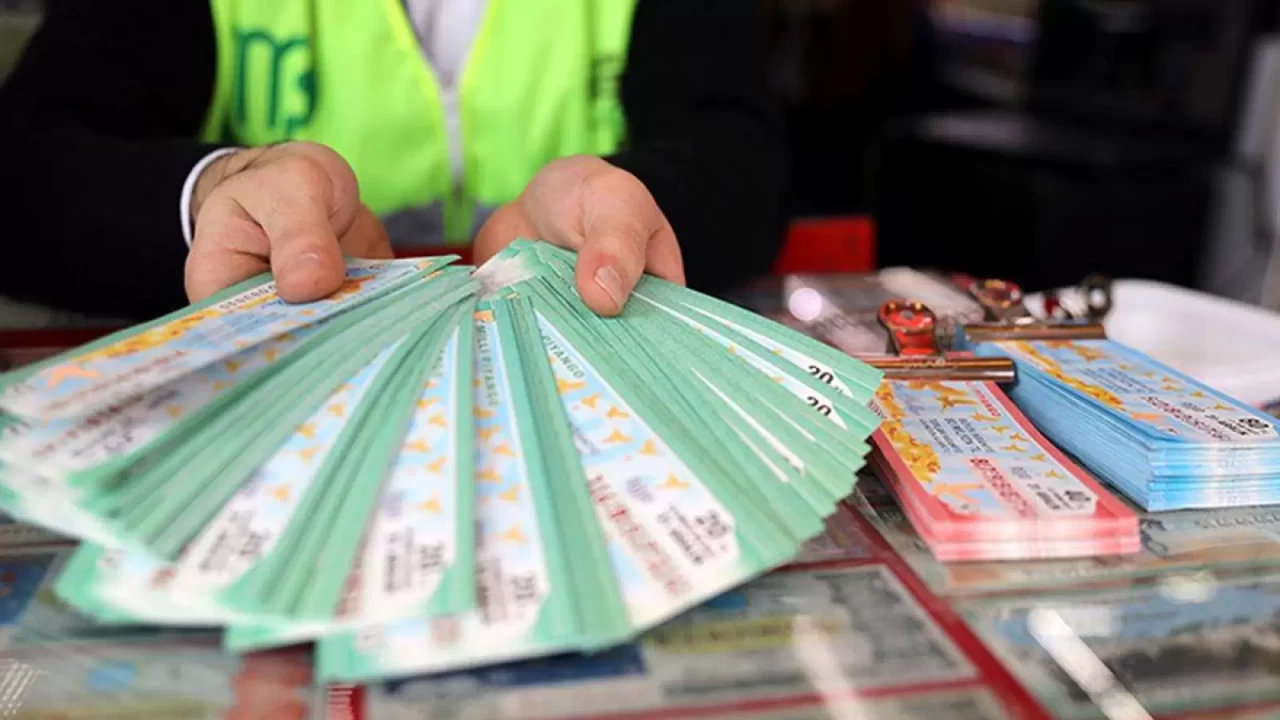 Milli Piyango yılbaşı biletleri satışta! Tam, yarım, çeyrek bilet fiyatları ne kadar?