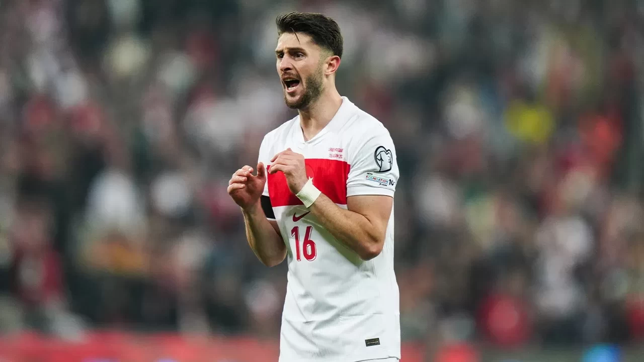 A Milli Takım’da İsmail Yüksek İspanya maçında cezalı