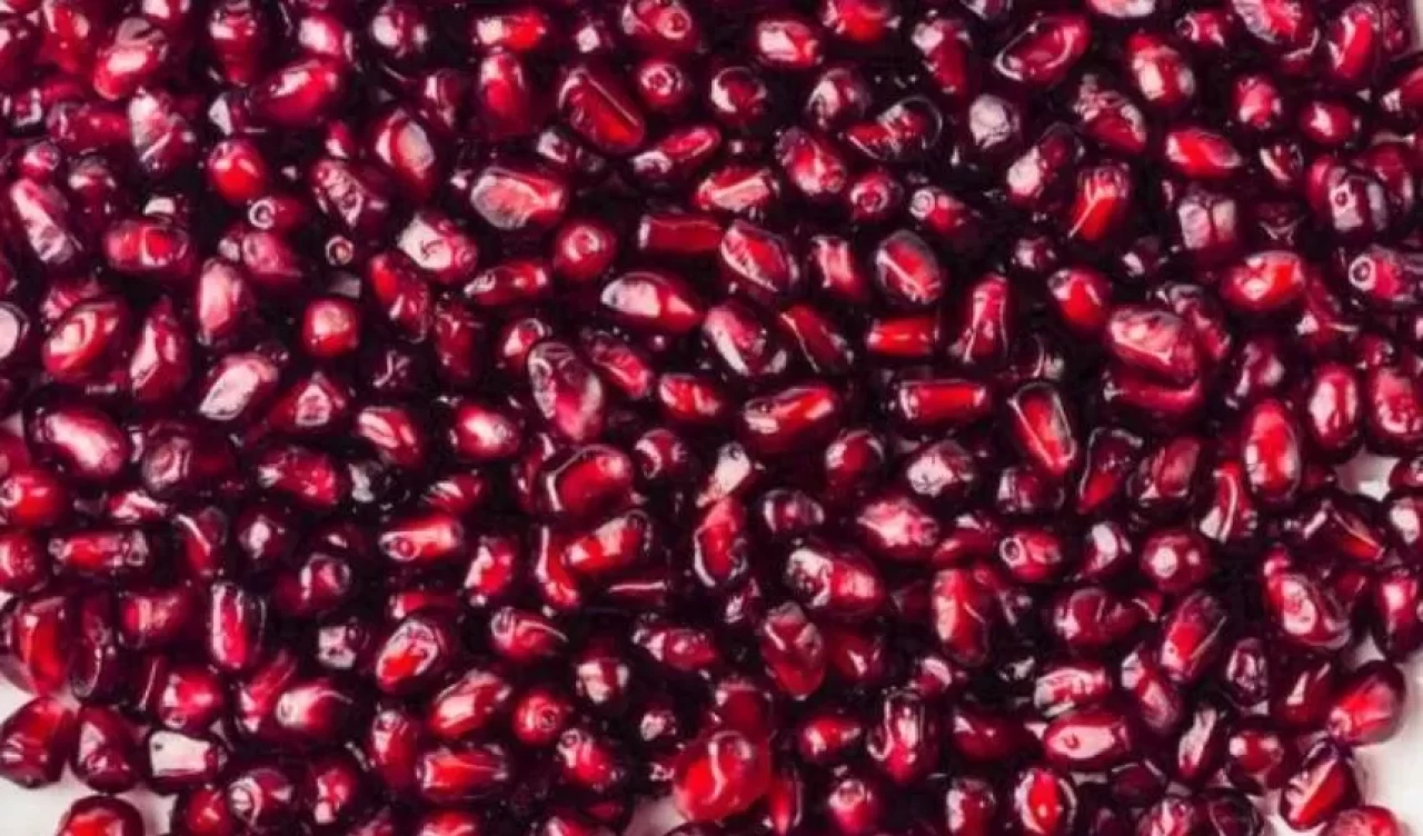 Cilt, kalp, enerji… Hepsi bir arada! Nar tohumlarının gizli gücü