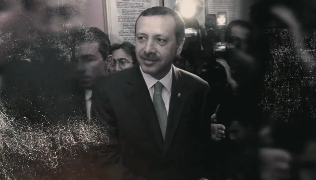 AK Parti, iktidara gelişinin yıl dönümüne özel bir video hazırladı: Bir Milattır 3 Kasım