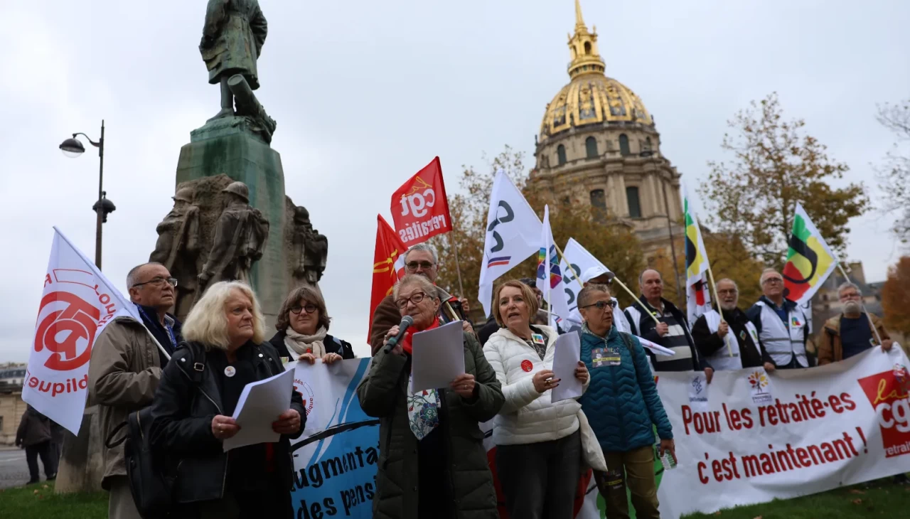 Fransa’da emekliler ayakta! Hükümetin kemer sıkma planına büyük tepki