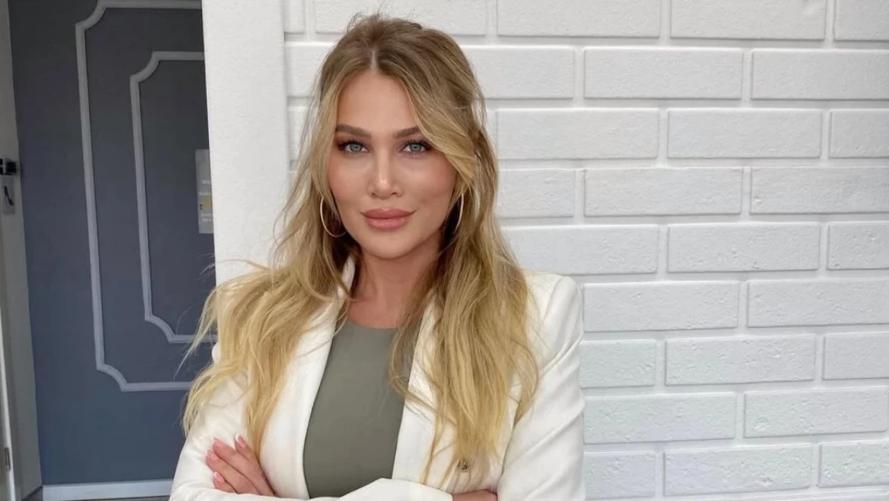 Fakirlerle Aynı Kokmak İstemeyen Kadın Kim? Yasemin Nur Arı'nın Mesleği ve Hayatı Merak Ediliyor