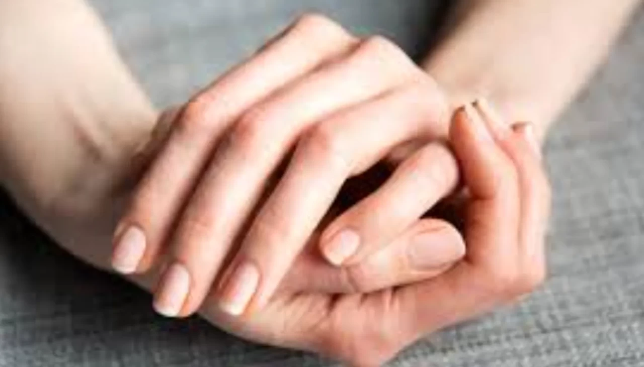 Mat, soyulan ve incelen tırnaklara doğal çare! Bu 6 besini hayatınıza ekleyin