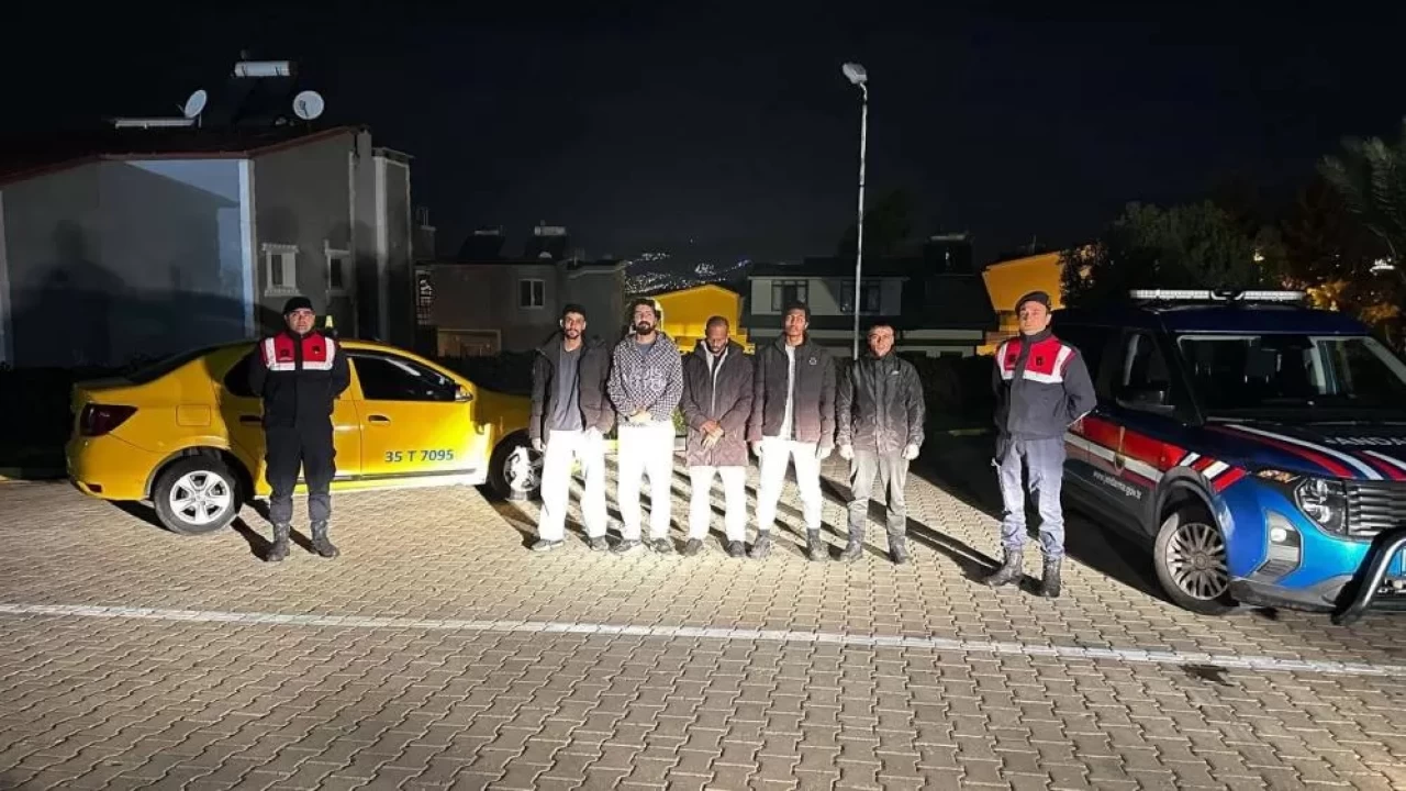 Didim’de 13 düzensiz göçmen, 2 organizatör yakalandı