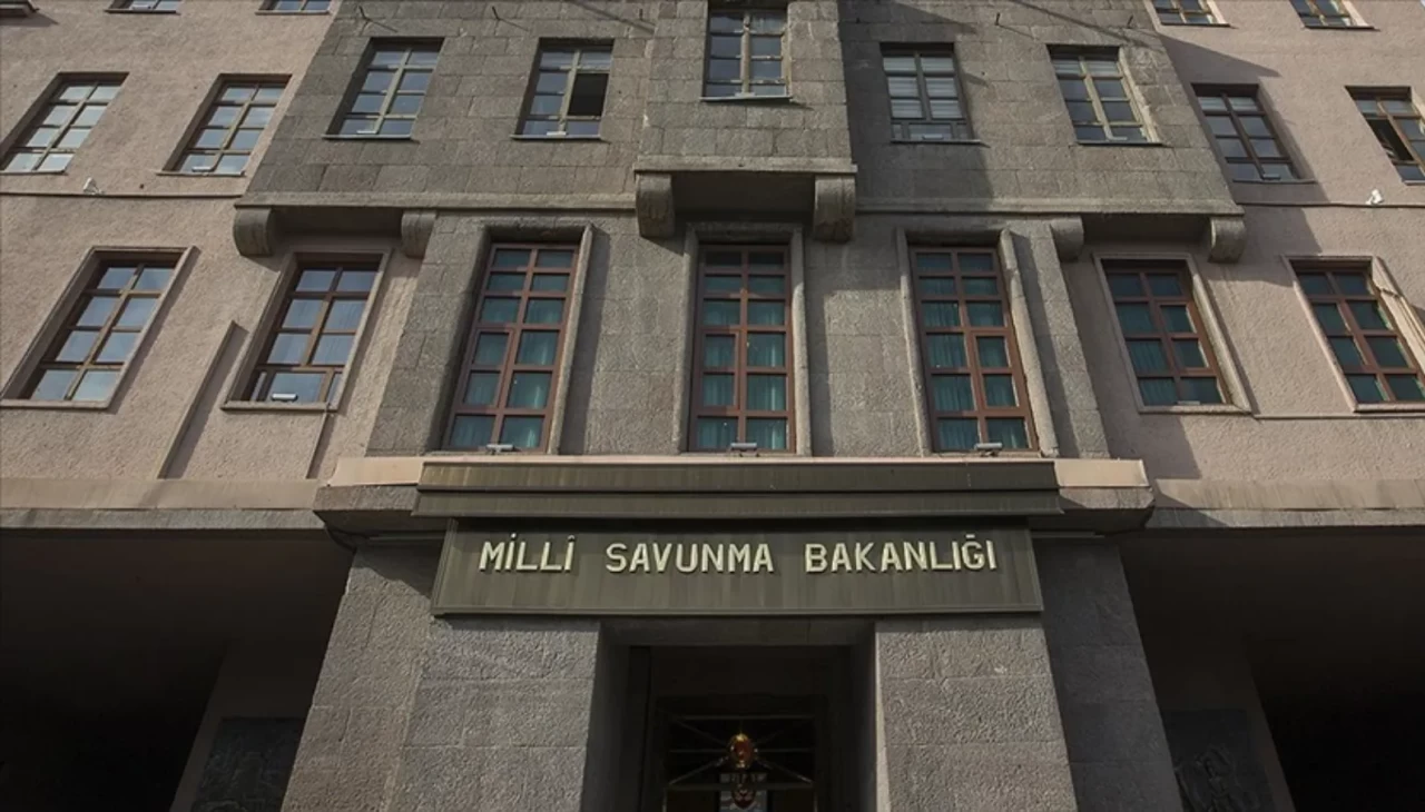 MSB’den “Suriyeli askeri öğrenci” iddialarına yanıt: TSK’da görev almaları söz konusu değil
